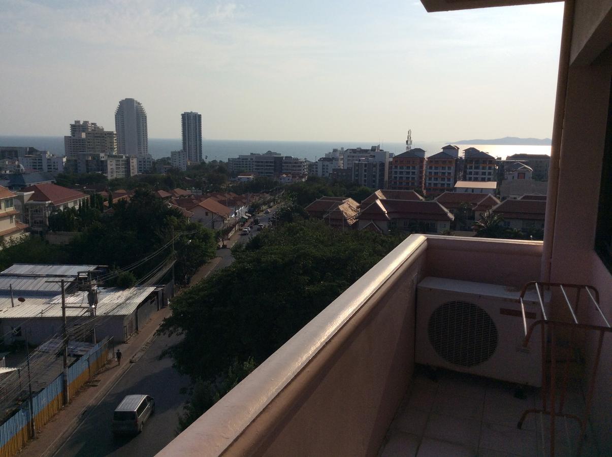 Aparthotel Ritz Estate Pattaya